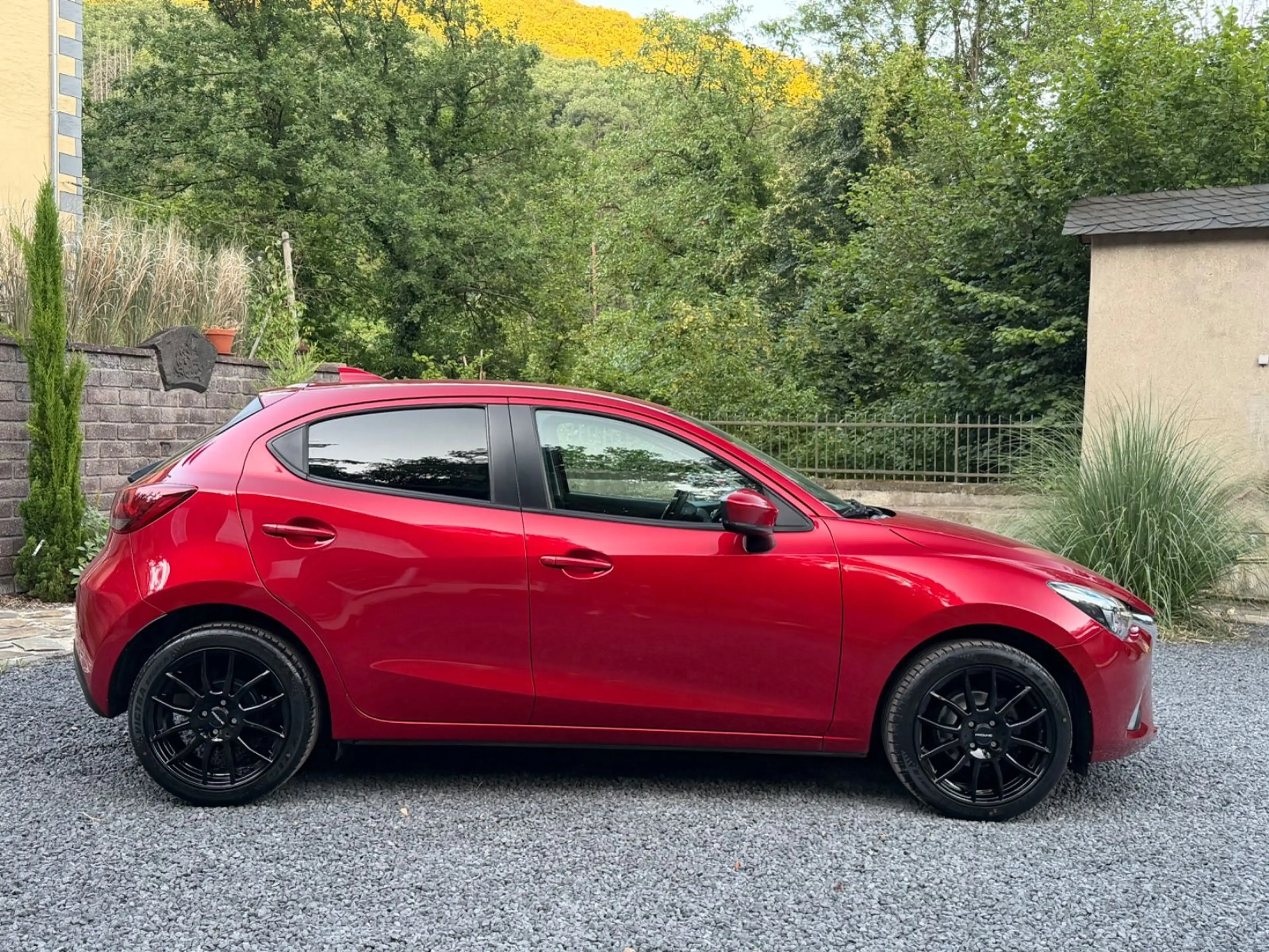 Mazda 2 Sports-Line Reifen|Service|HU NEU LED Garantie — photo 7