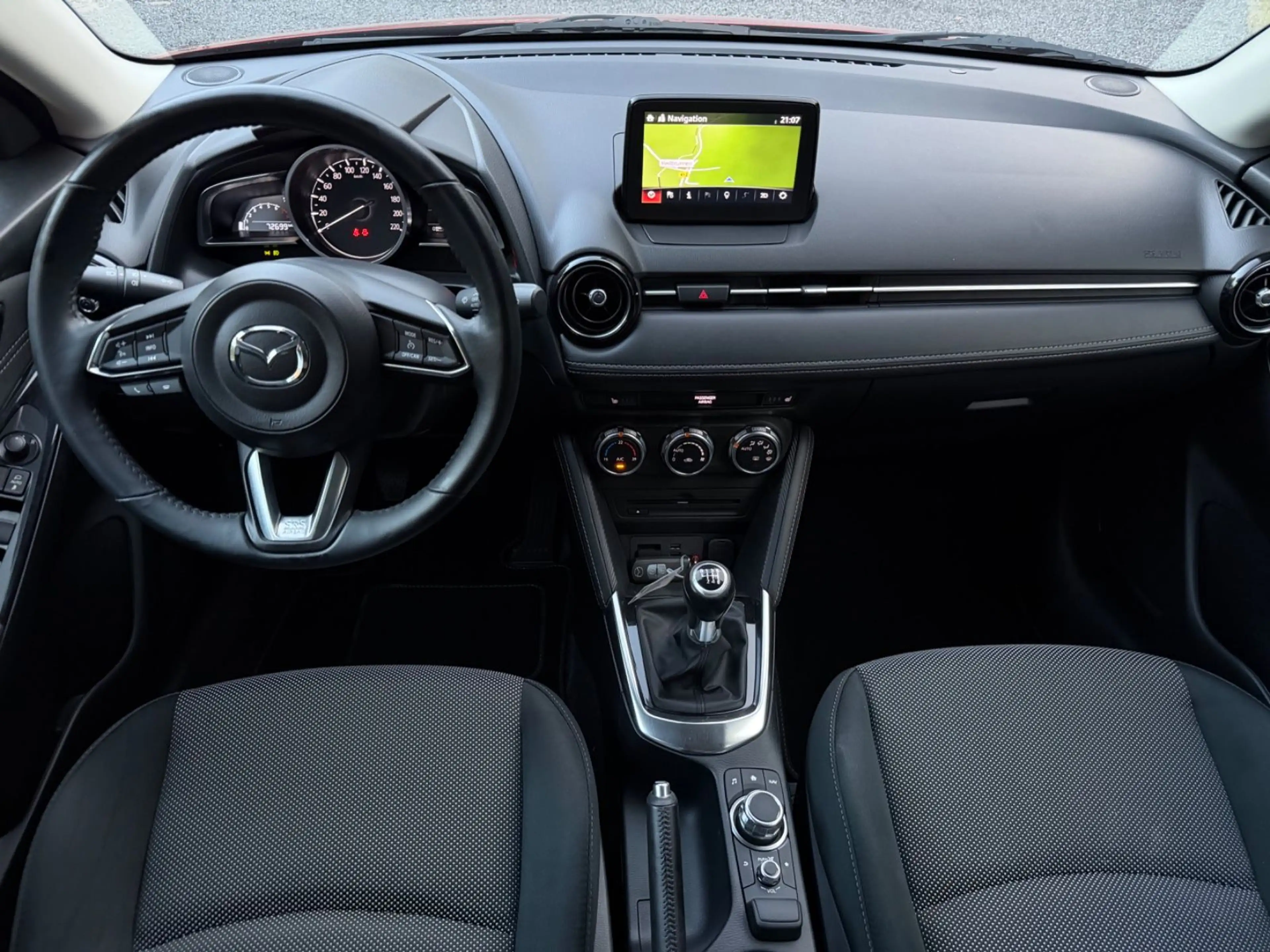 Mazda 2 Sports-Line Reifen|Service|HU NEU LED Garantie — photo 19
