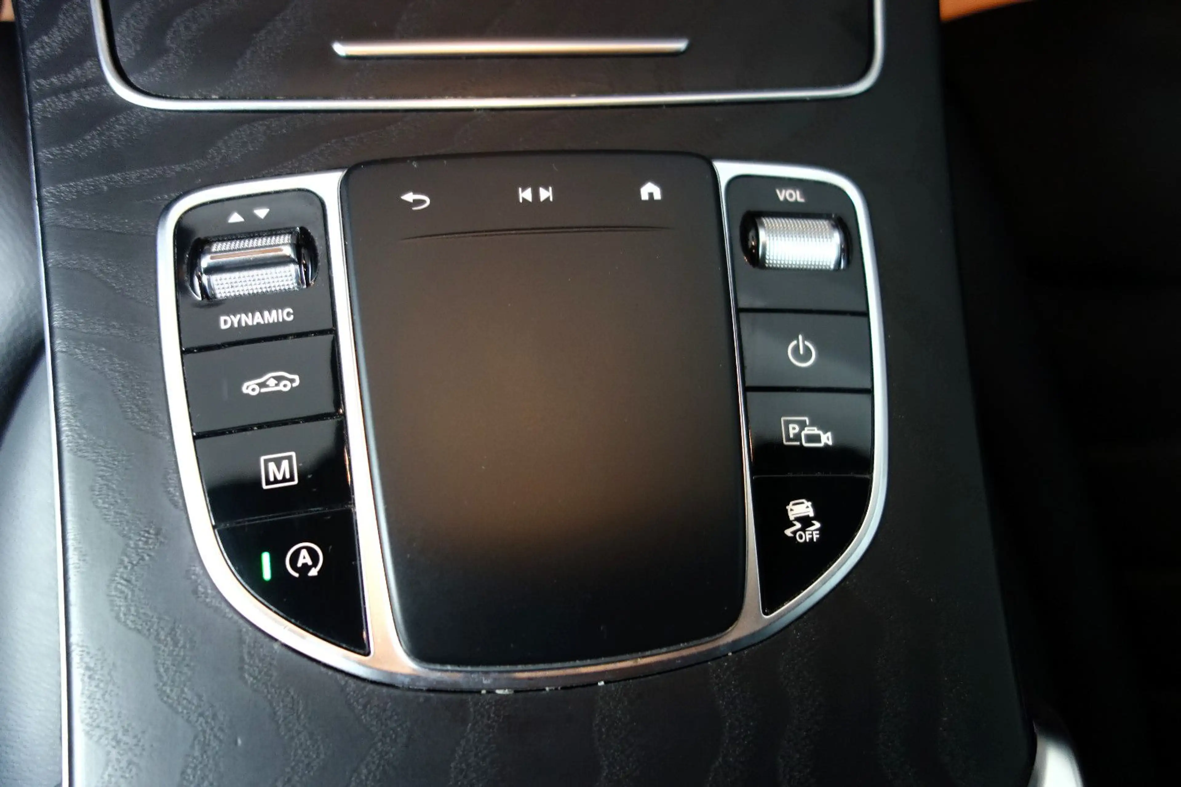 Mercedes-Benz GLC 220 d AMG Line Leder/MBUX/Distr/Luft/Wide/19 — photo 12