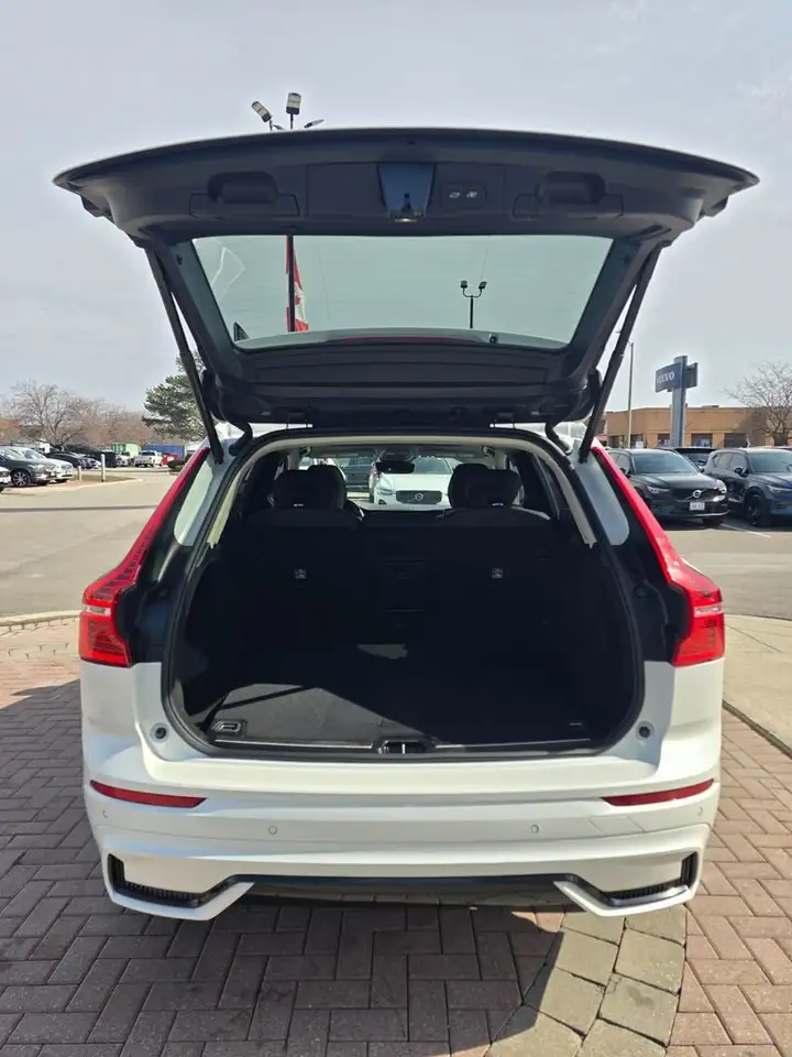 Volvo XC60 снимка Volvo XC60