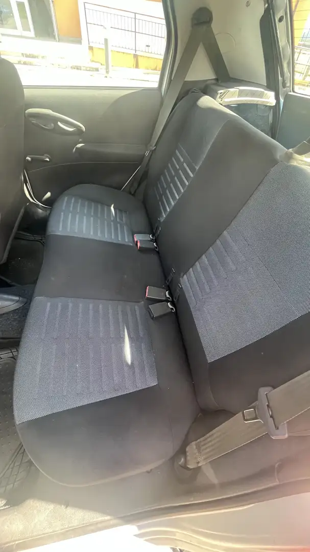 Fiat Punto 5p 1.2 60cv selecta - 1