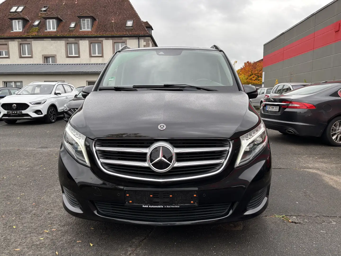 Mercedes-Benz V 250 d EDITION lang-NAV-LED-KAMERA-EL.HECK- Schwarz - 2