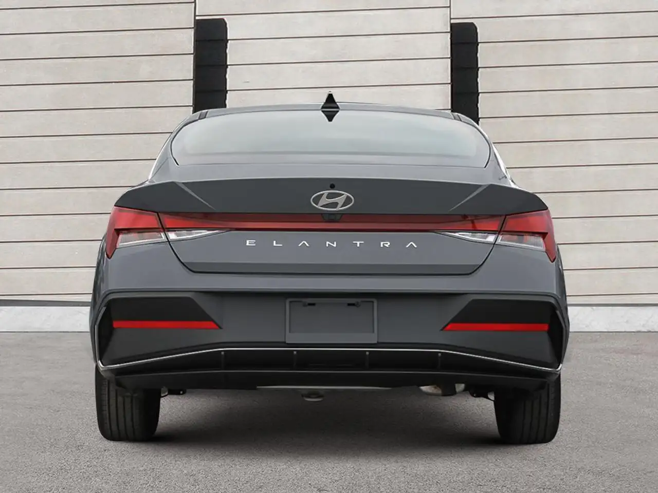 Hyundai ELANTRA снимка Hyundai ELANTRA