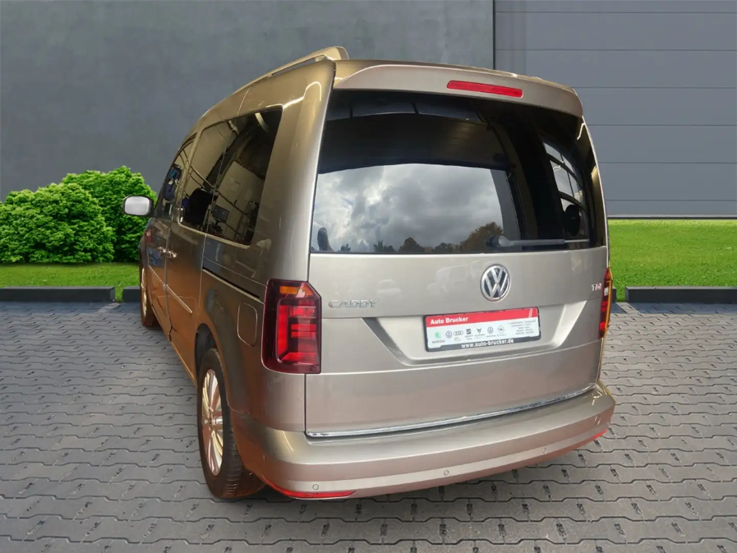 Volkswagen Caddy PKW Highline 2.0 TDI+Alufelgen+Navi+Standheizung Beige - 2