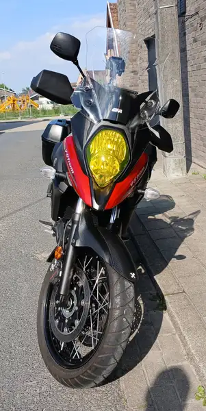 Suzuki V-STROM 650