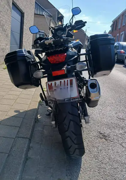 Suzuki V-STROM 650 - foto 6