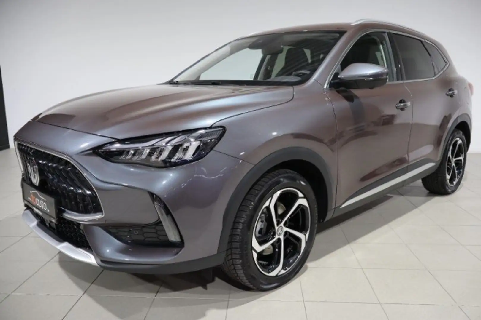 MG HS HS 1.5T-GDI Aut. Luxury Grau - 2