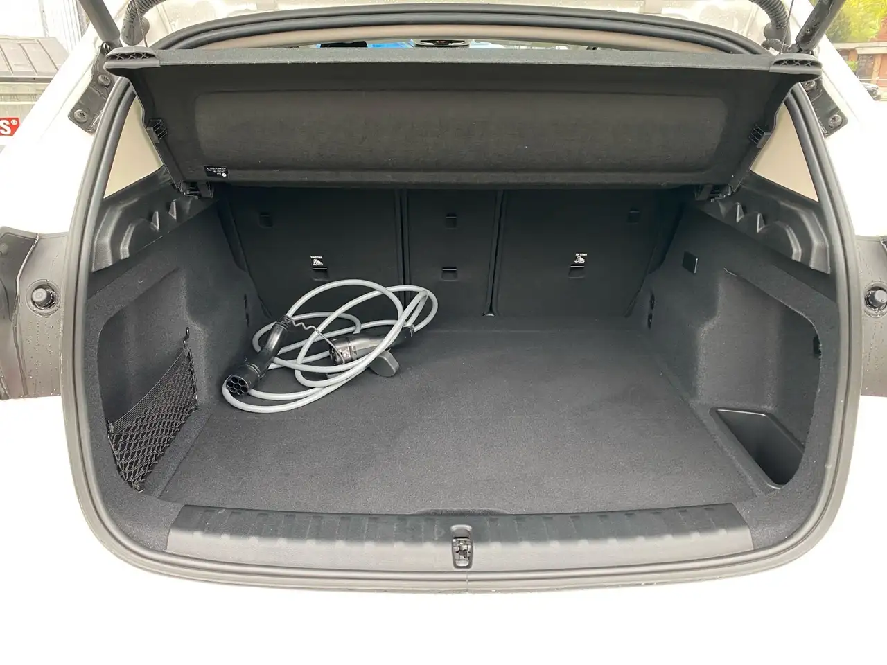 BMW iX1 xDrive30 ELEKTRO 12