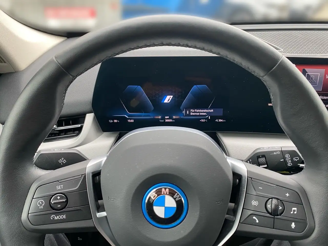 BMW iX1 xDrive30 ELEKTRO 8