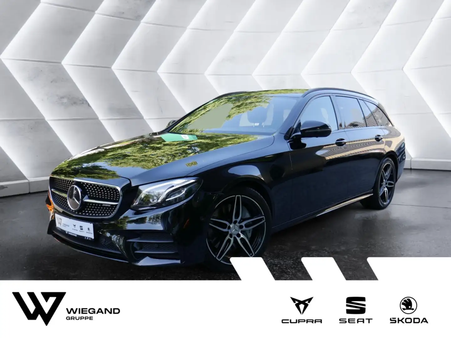 Mercedes-Benz E 43 AMG 4Matic SHZ PTS KAMERA LED 360° LEDER Noir - 1