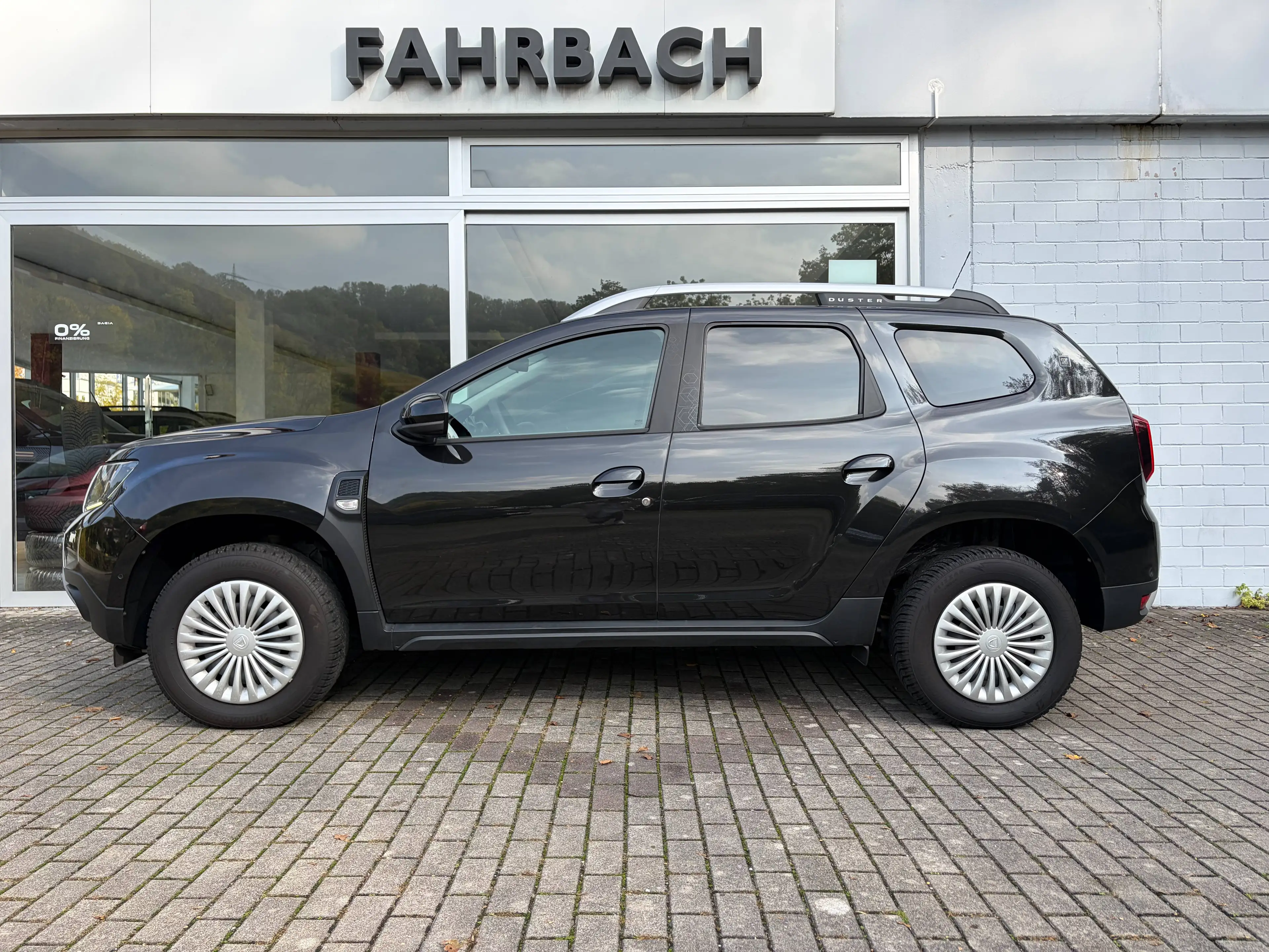 Dacia Duster Celebration — photo 3