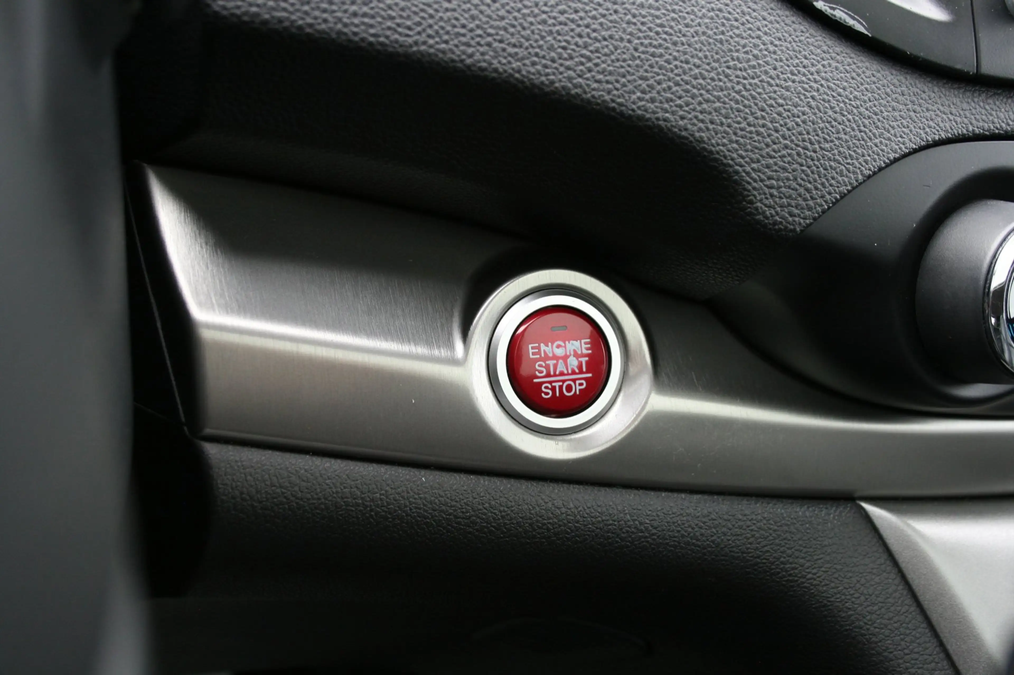 Honda CR-V 2.0 AWD Executive / trekhaak / pano / camera — photo 35