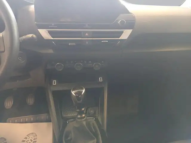 Citroen C4 view 14
