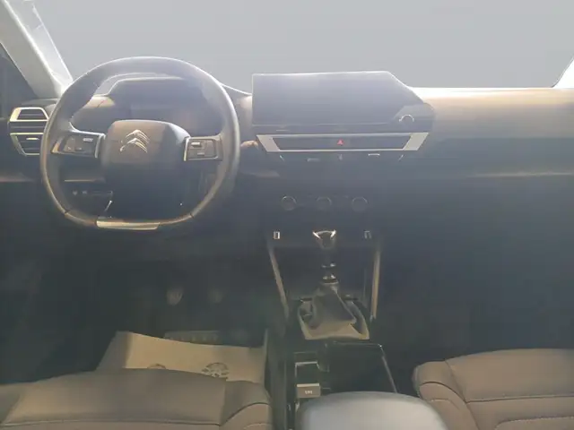 Citroen C4 view 12