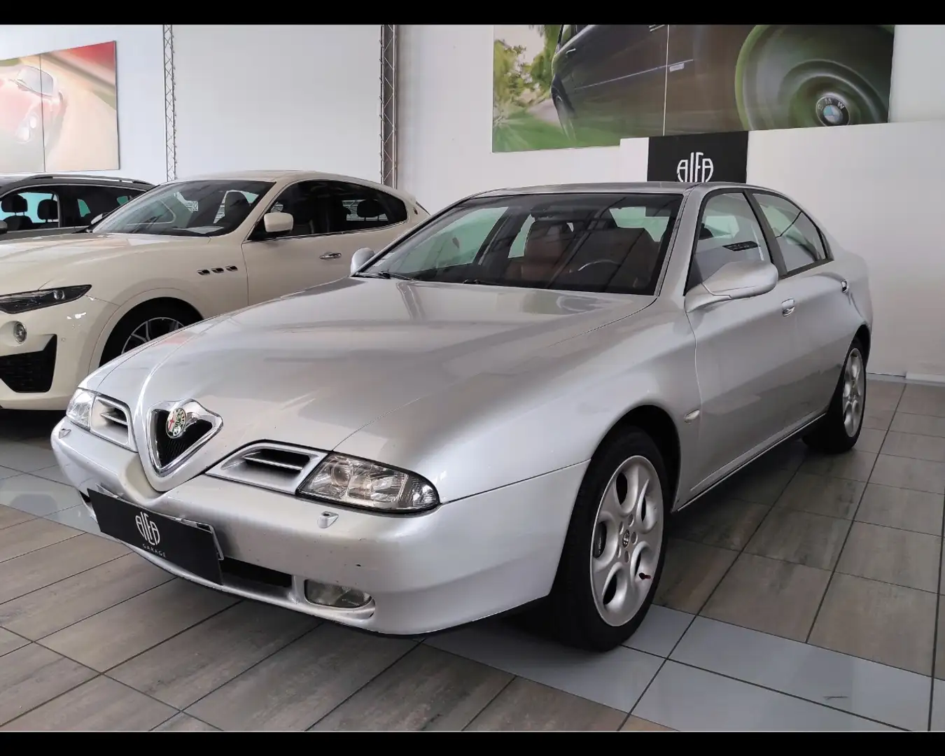 Alfa Romeo 166 - 3.0i V6 24V cat Super Distinctive srebrna - 2