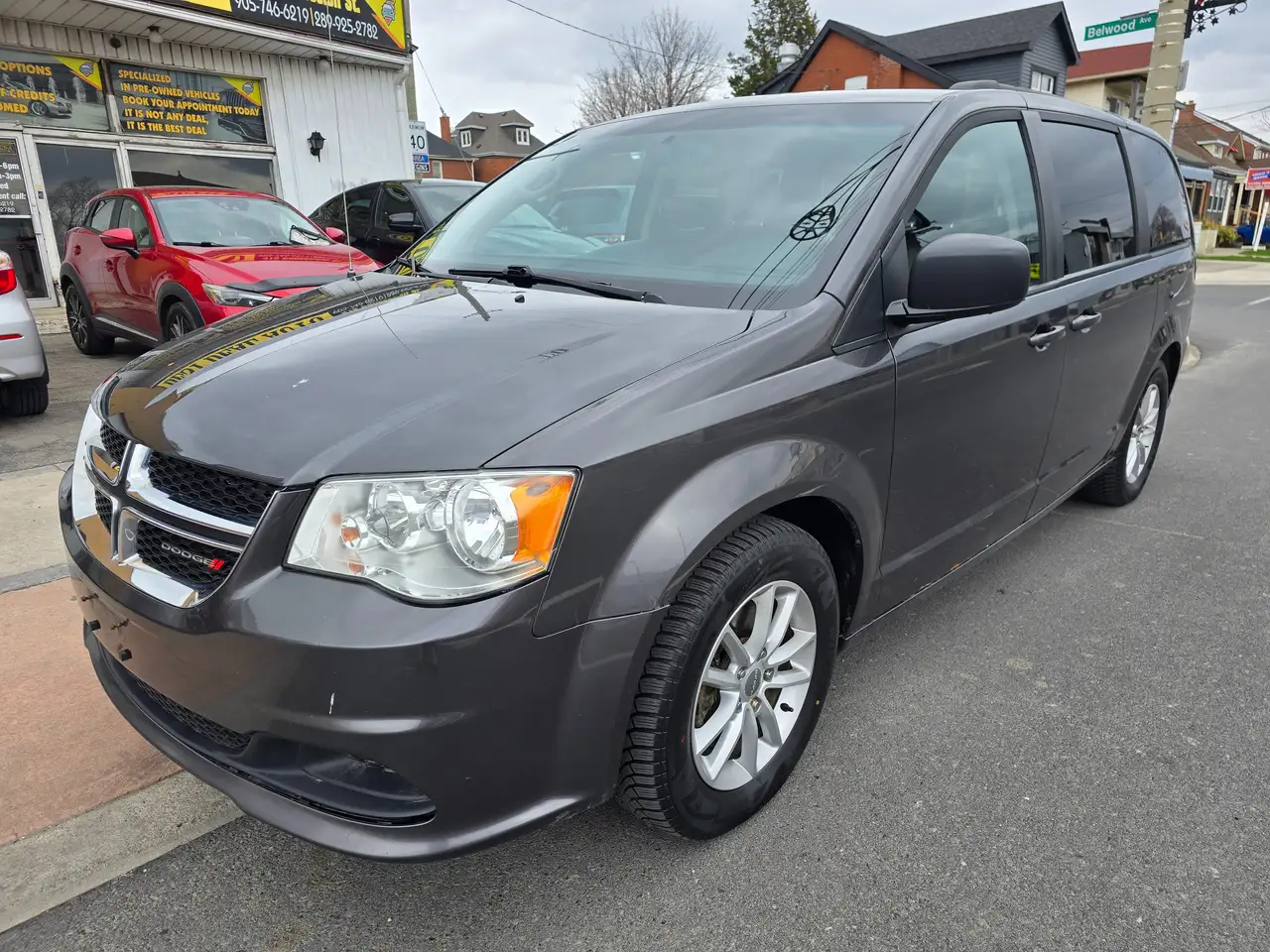 Dodge Grand Caravan снимка Dodge Grand Caravan