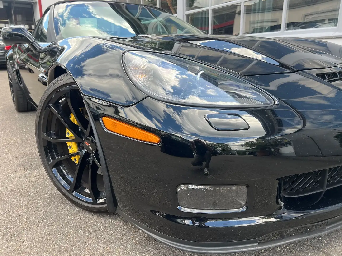Corvette Z06 *427 Convertible*60th Anniversary* Schwarz - 2