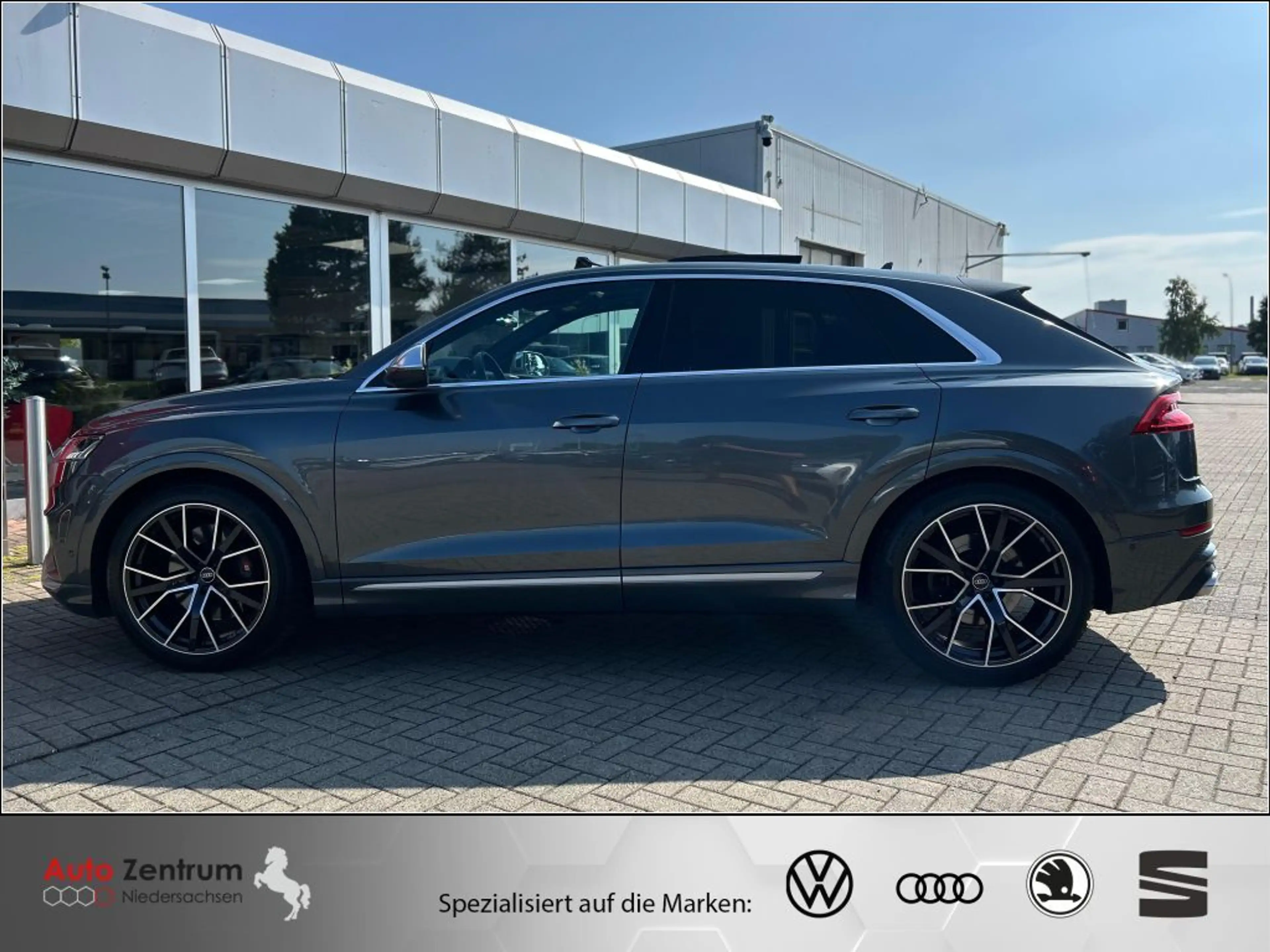 Audi SQ8 S Q8 TFSI Bang+OL PANO*Luftf*Matrix*Valcona*22ZOLL — photo 11