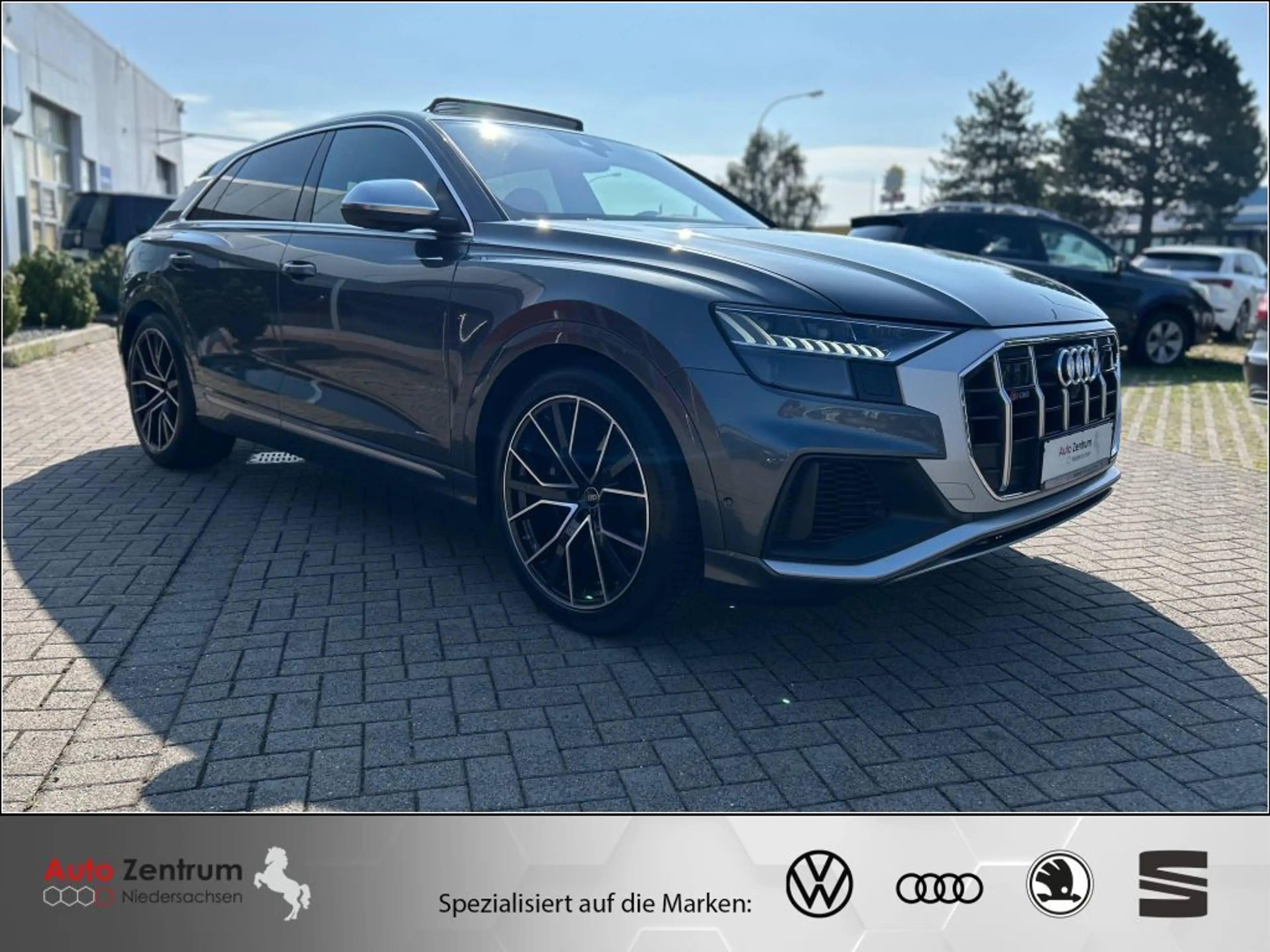 Audi SQ8 S Q8 TFSI Bang+OL PANO*Luftf*Matrix*Valcona*22ZOLL — photo 3