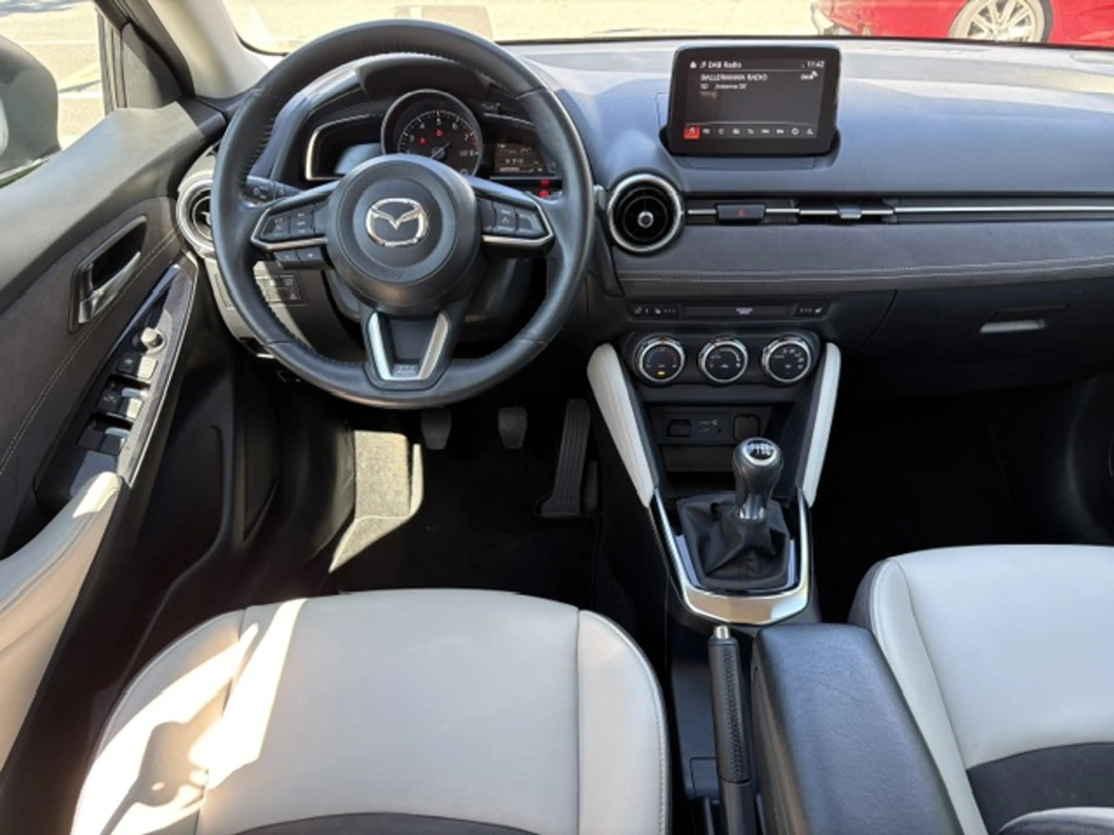 Mazda 2 SKYACTIV-G 90 5T 6GS AL-EDITION100 — photo 12
