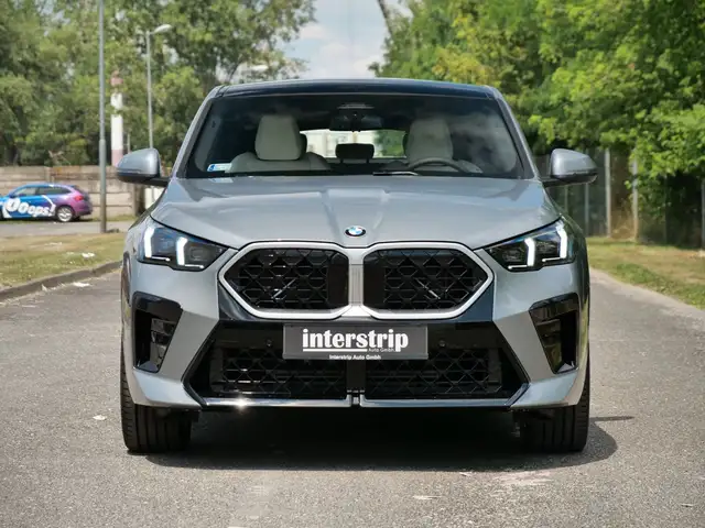 BMW X2 view 2