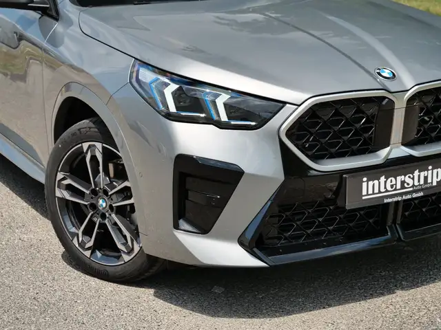 BMW X2 view 7