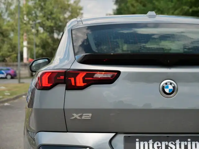 BMW X2 view 9