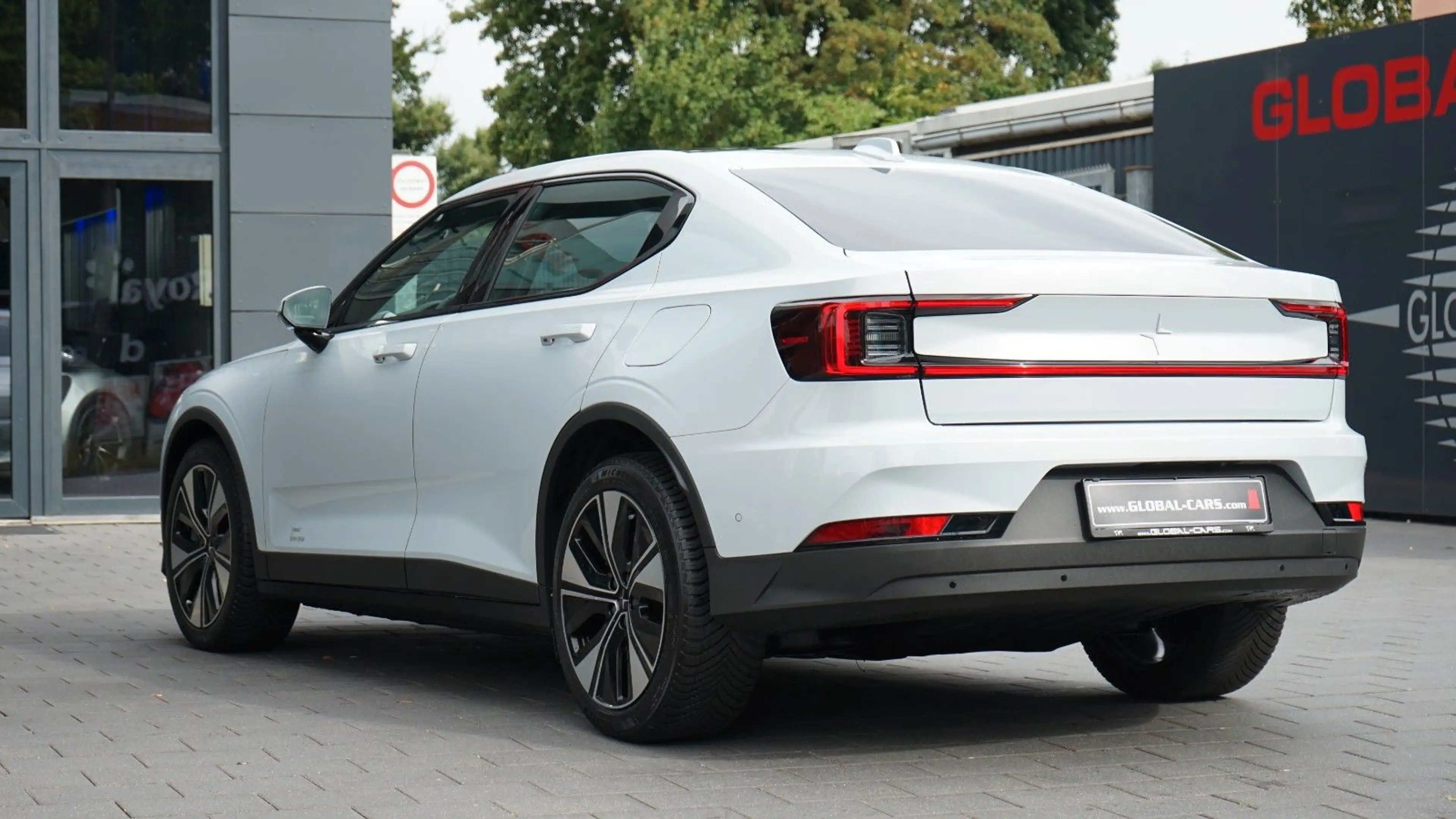 Polestar 2 DUAL*LONG RANGE* PLUS*PILOT*PANO*ACC*SoH 95,6% — photo 2