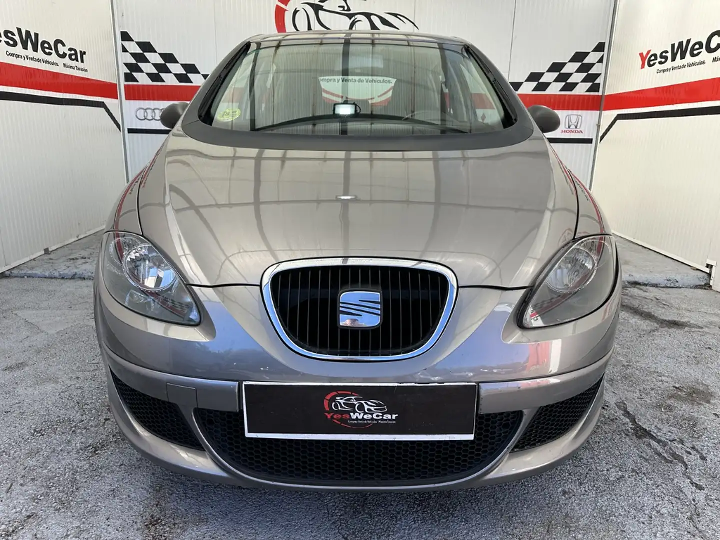 SEAT Toledo 1.6 Select Beige - 2