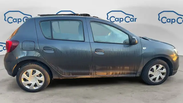 Dacia Sandero view 4