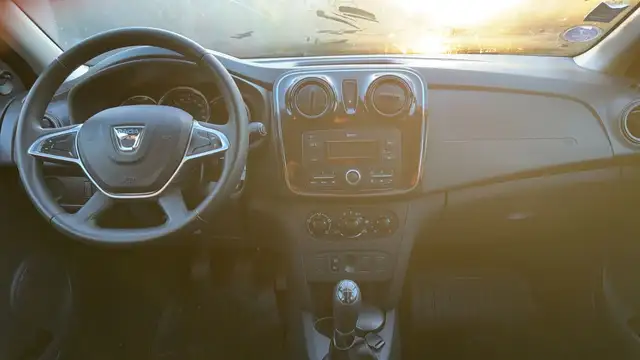 Dacia Sandero view 11
