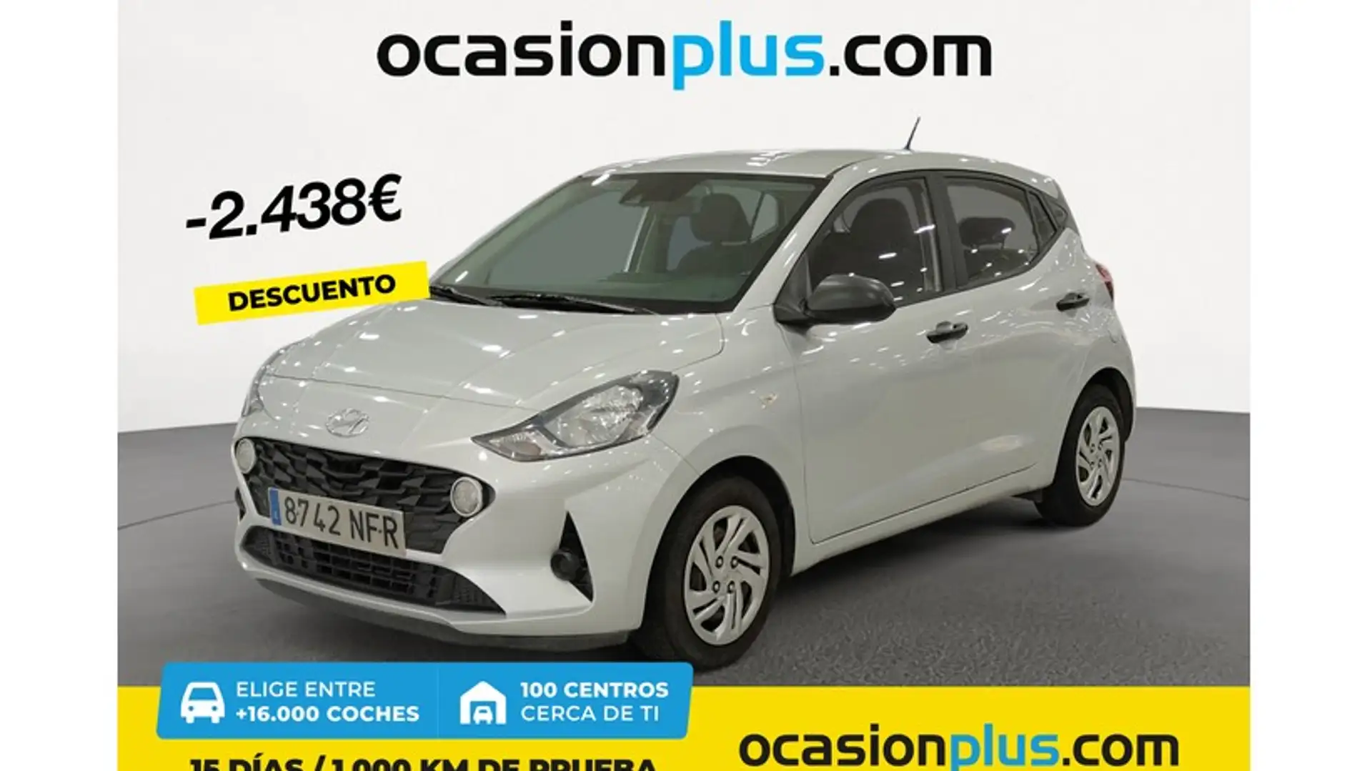 Hyundai i10 1.0 MPI Essence Plateado - 1