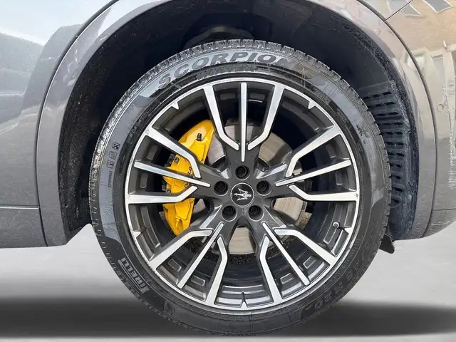 Maserati Grecale view 11