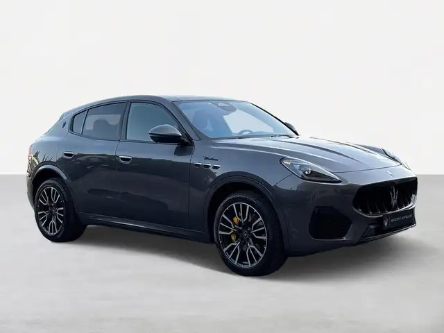 Maserati Grecale view 7