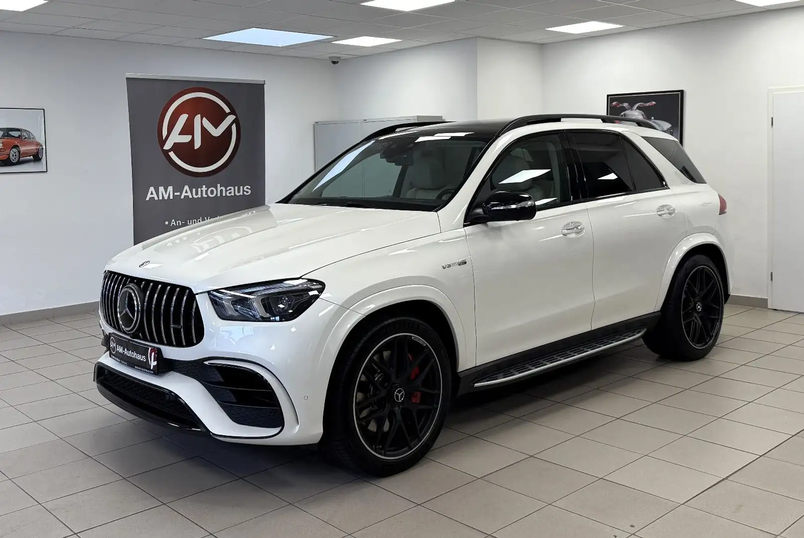 Mercedes-Benz GLE 63 AMG S *EXCLUSIVE*Night*AHK*CARBON*22"Zoll Weiß - 2