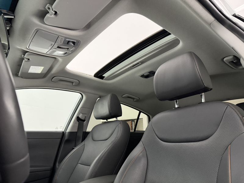 Hyundai IONIQ Premium EV 28 kWh | Snelladen | SOH 87% | Pano | V — photo 4