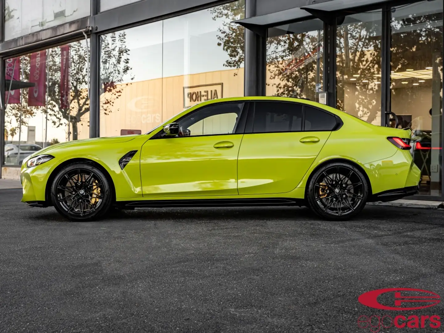 BMW M3 Competition Amarillo - 2