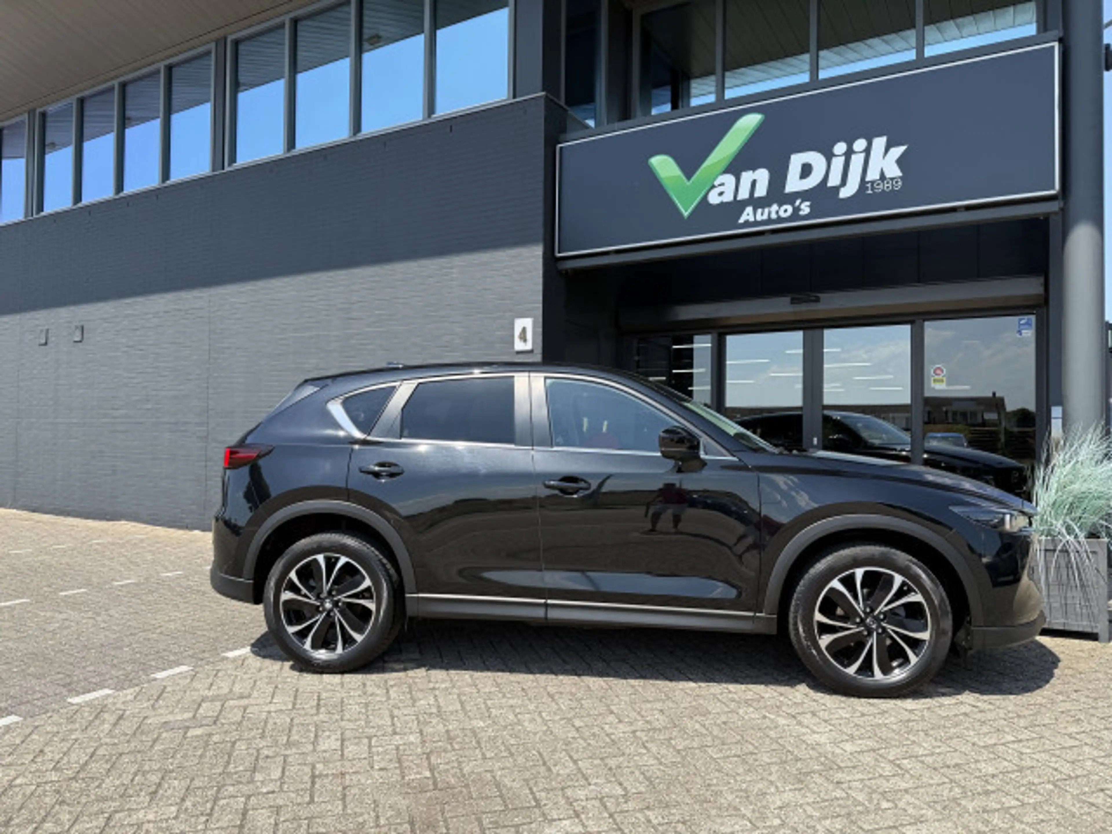 Mazda CX-5 2.0 SkyActiv Navi 360Camera 19Inch — photo 5