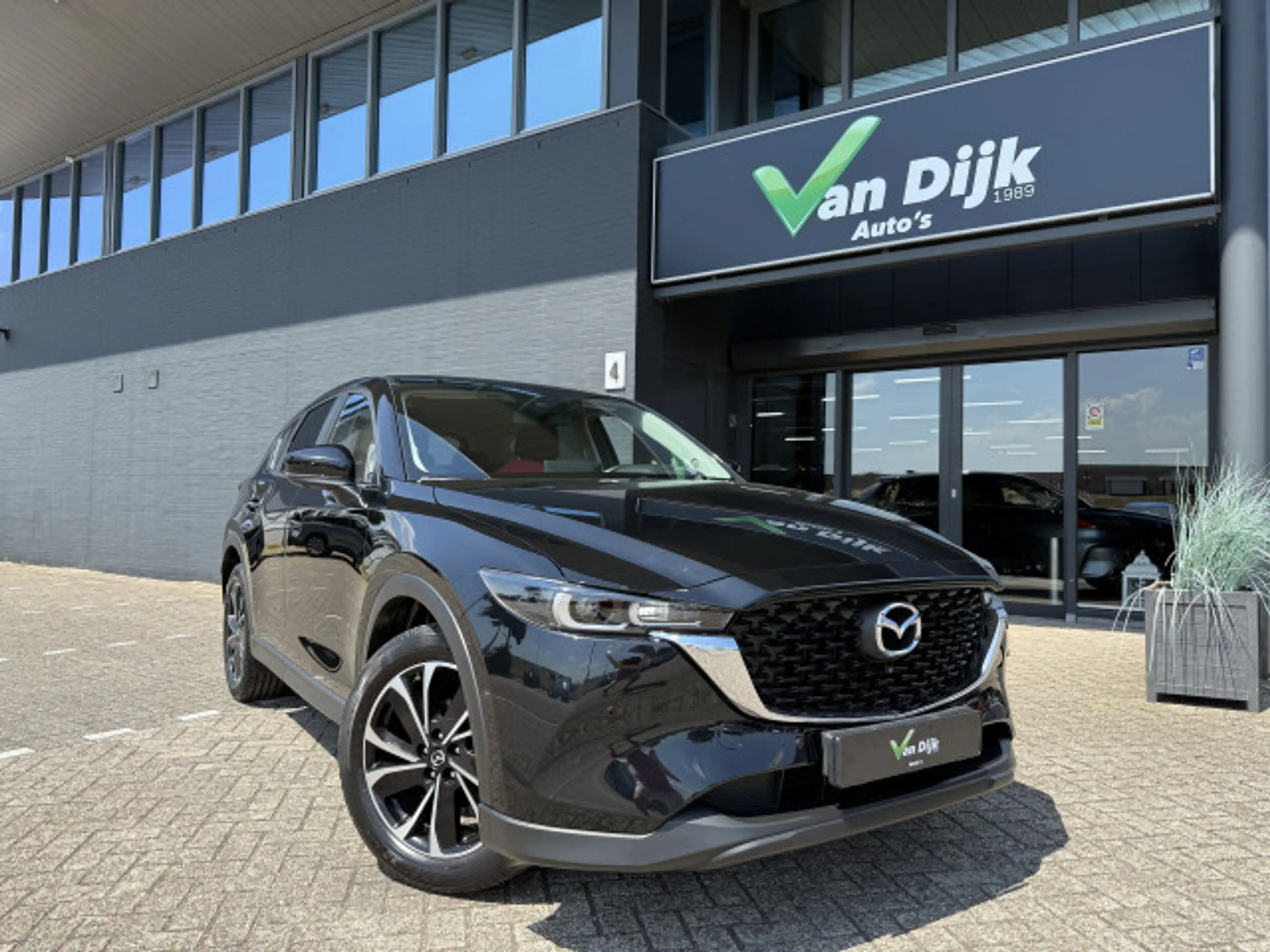 Mazda CX-5 2.0 SkyActiv Navi 360Camera 19Inch