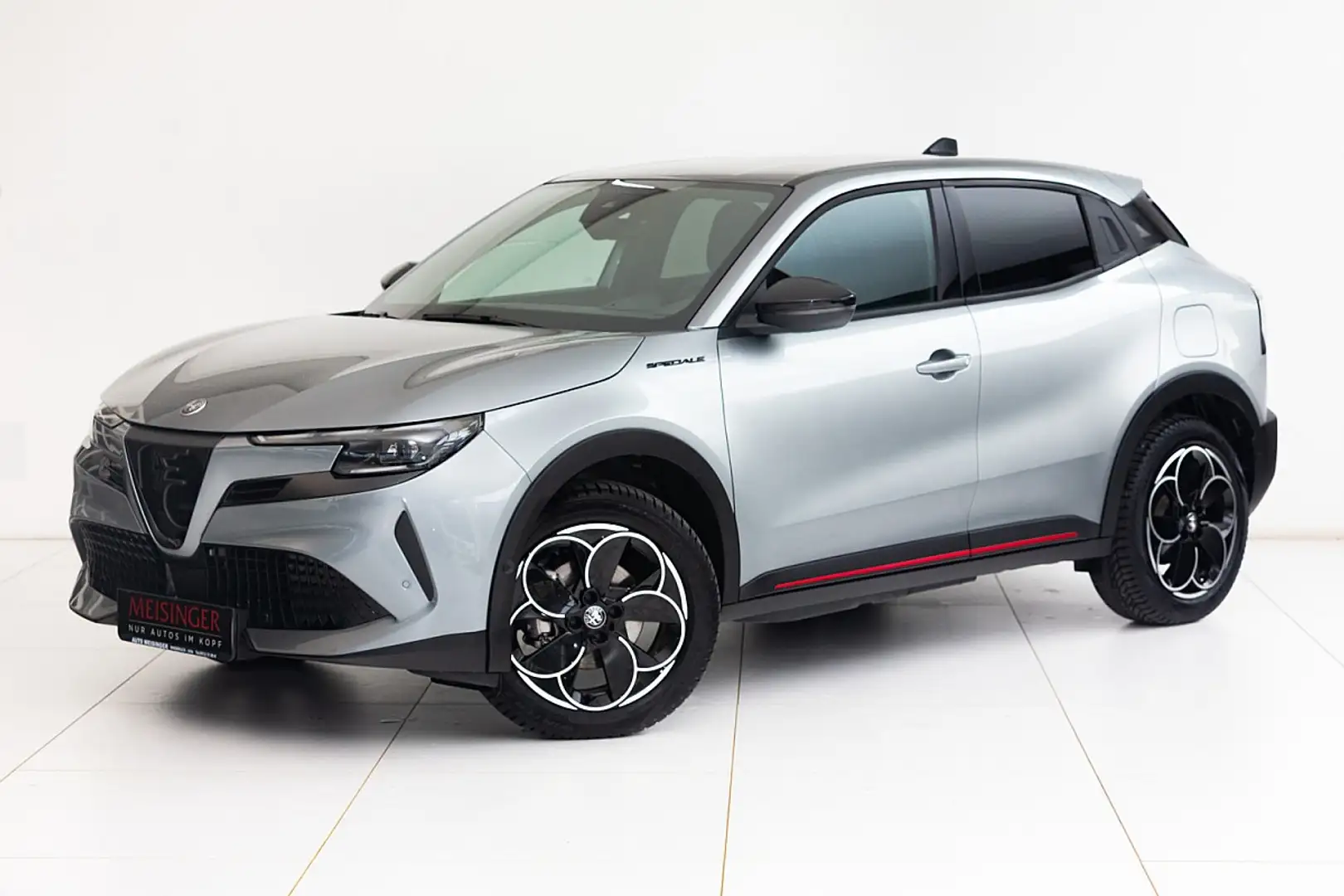 Alfa Romeo Junior Elettrica Batterie 54kWh Speciale Grijs - 1