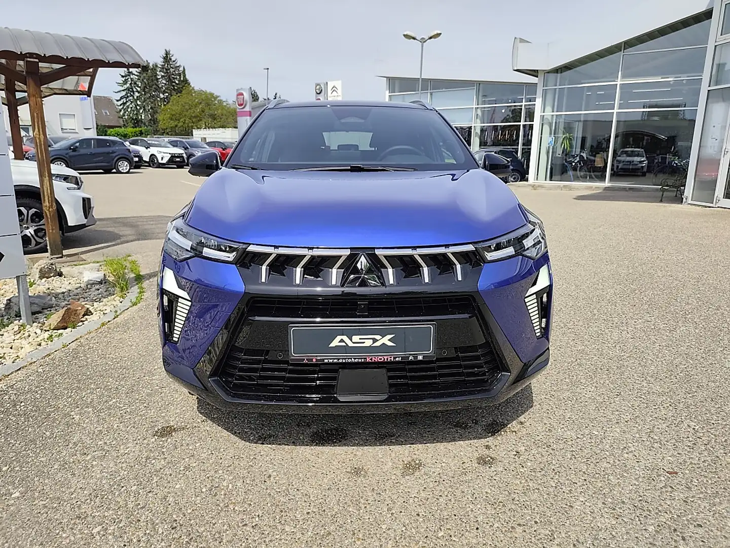 Mitsubishi ASX 1,8 HEV Intense Yuki Blau - 2