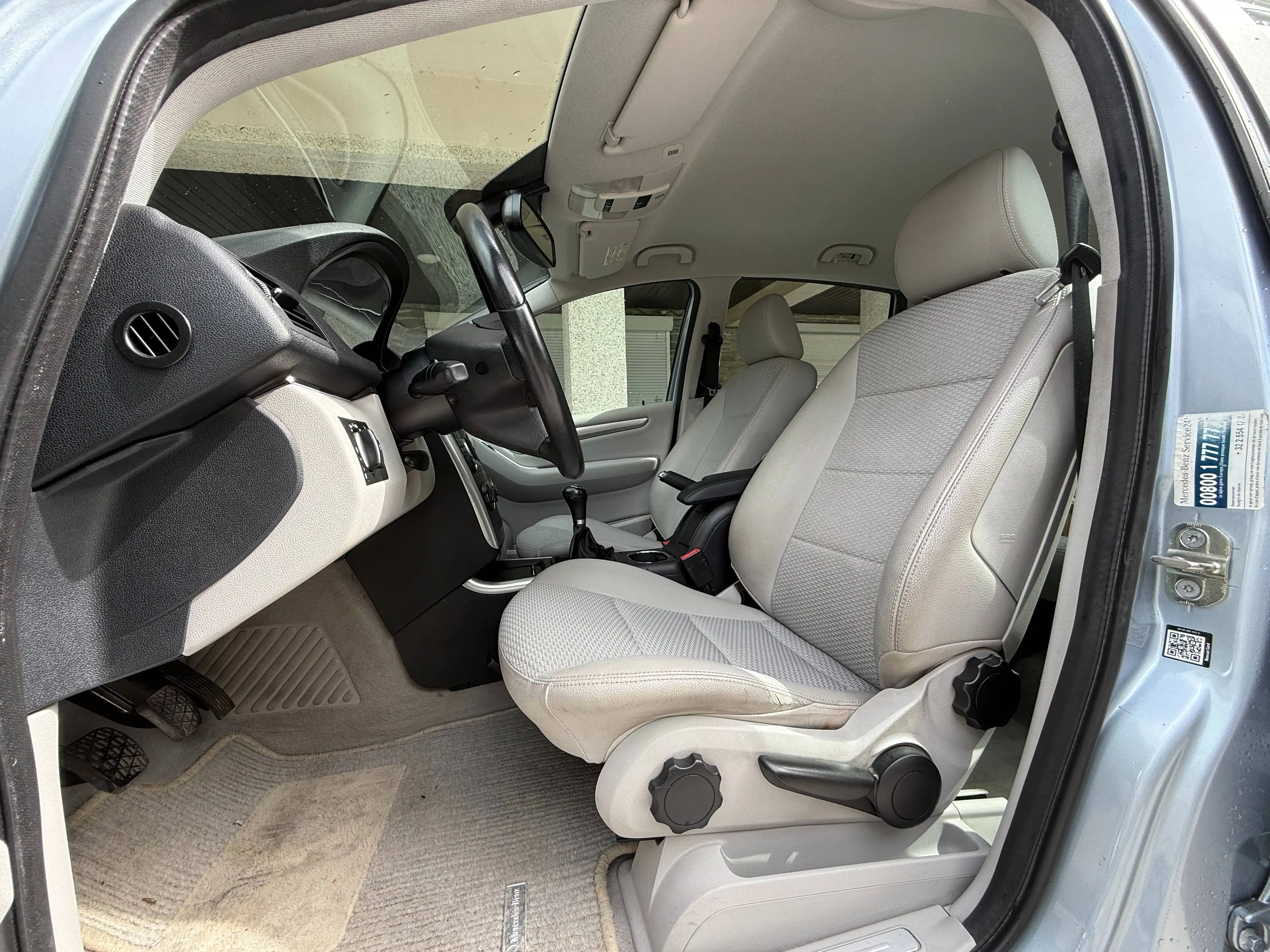 Mercedes-Benz B 180 B 180 BlueEFFICIENCY — photo 9