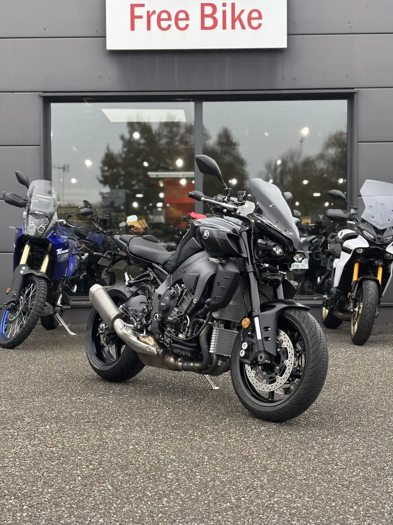 Yamaha MT-10 Fekete - 1