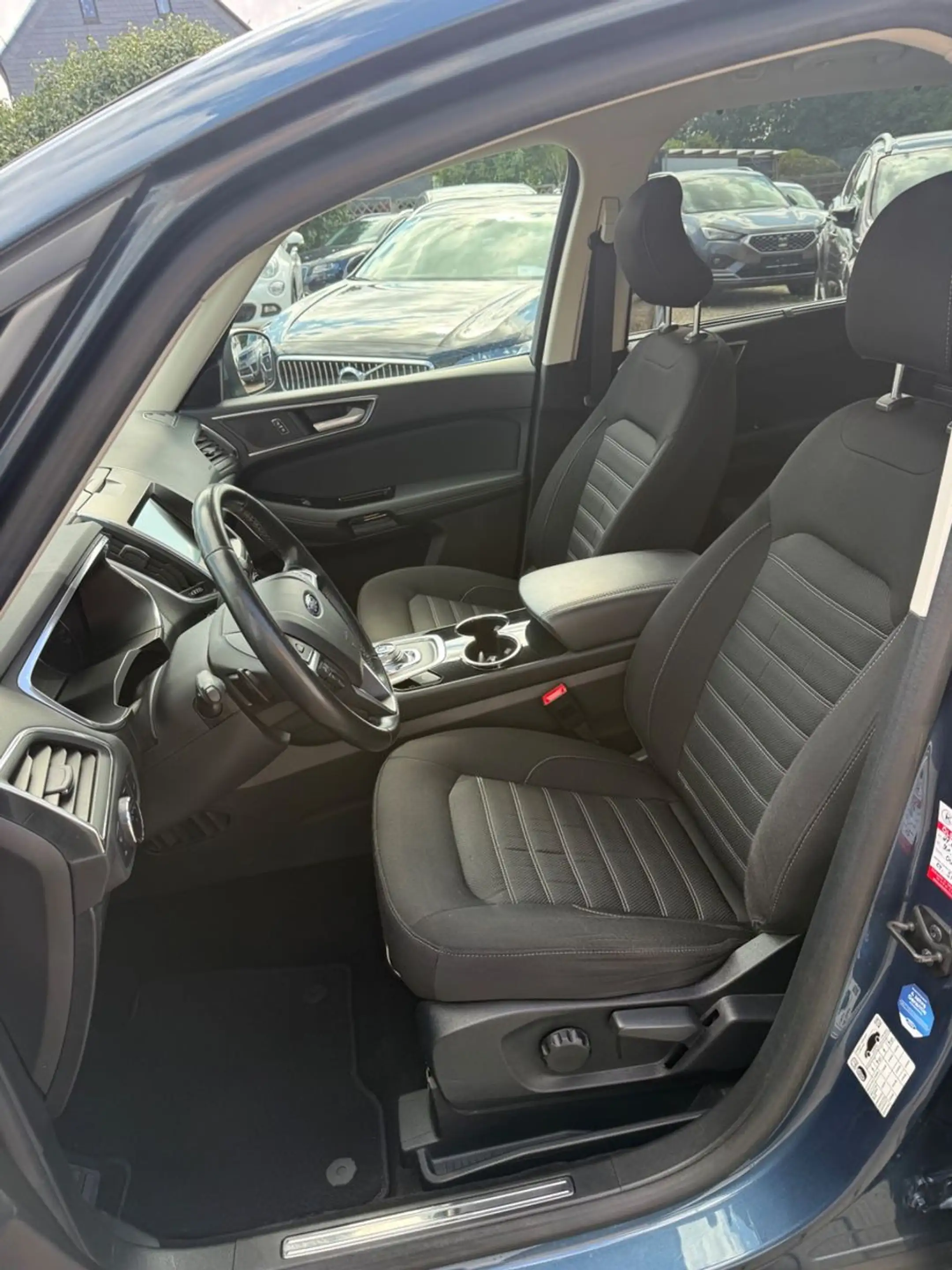 Ford Galaxy 2,0 TDCI Aut. Titanium LED ACC AHK 7-Sitz — photo 12