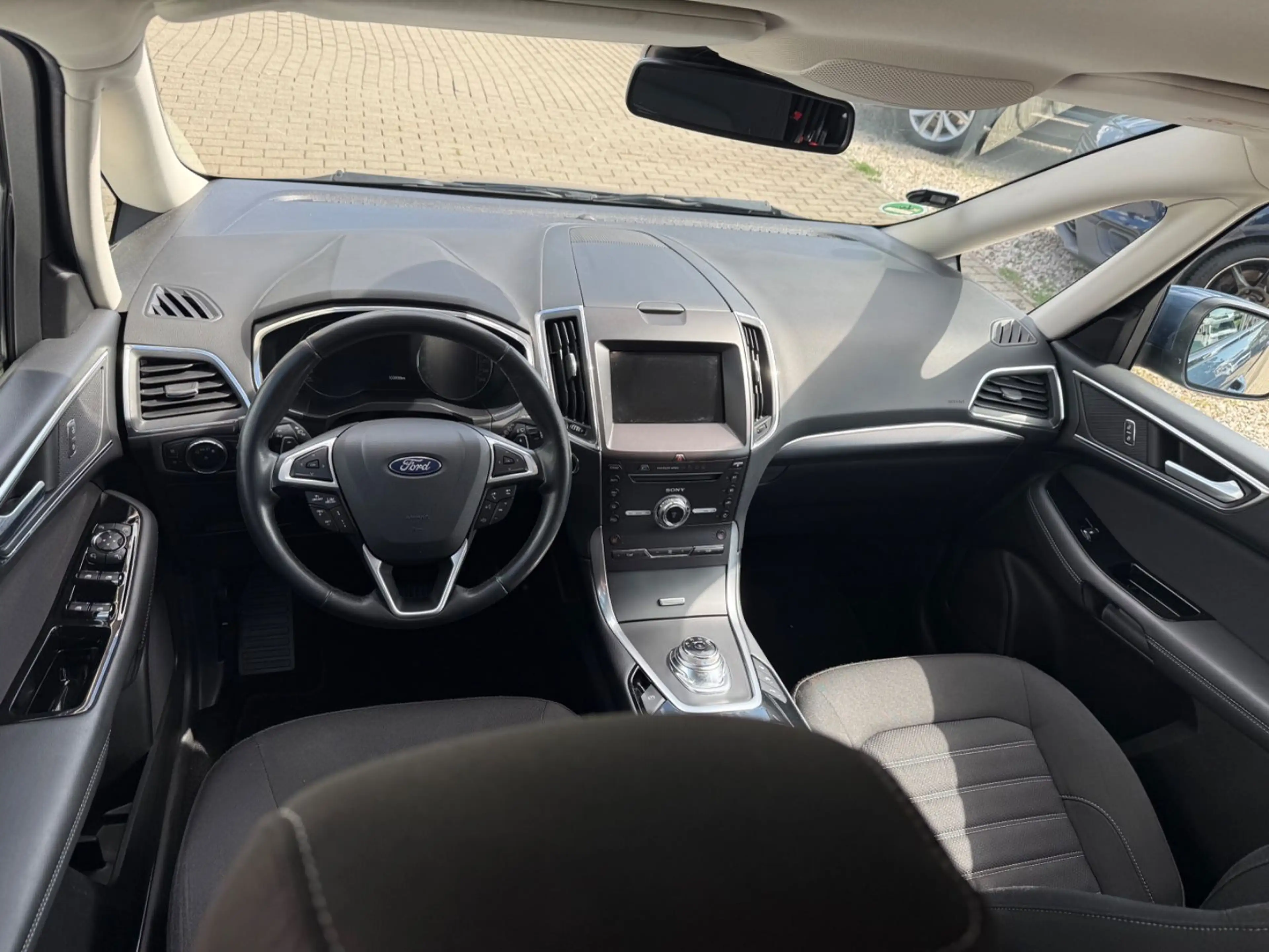 Ford Galaxy 2,0 TDCI Aut. Titanium LED ACC AHK 7-Sitz — photo 13