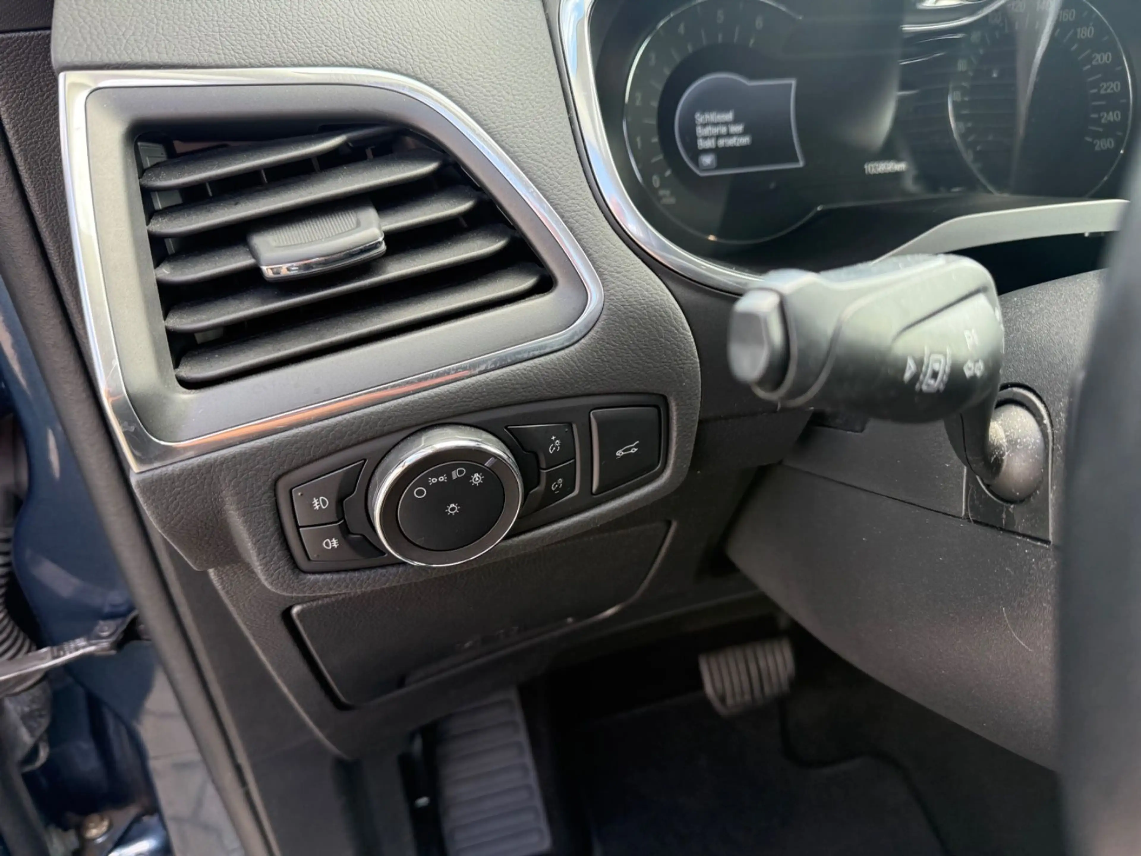Ford Galaxy 2,0 TDCI Aut. Titanium LED ACC AHK 7-Sitz — photo 9