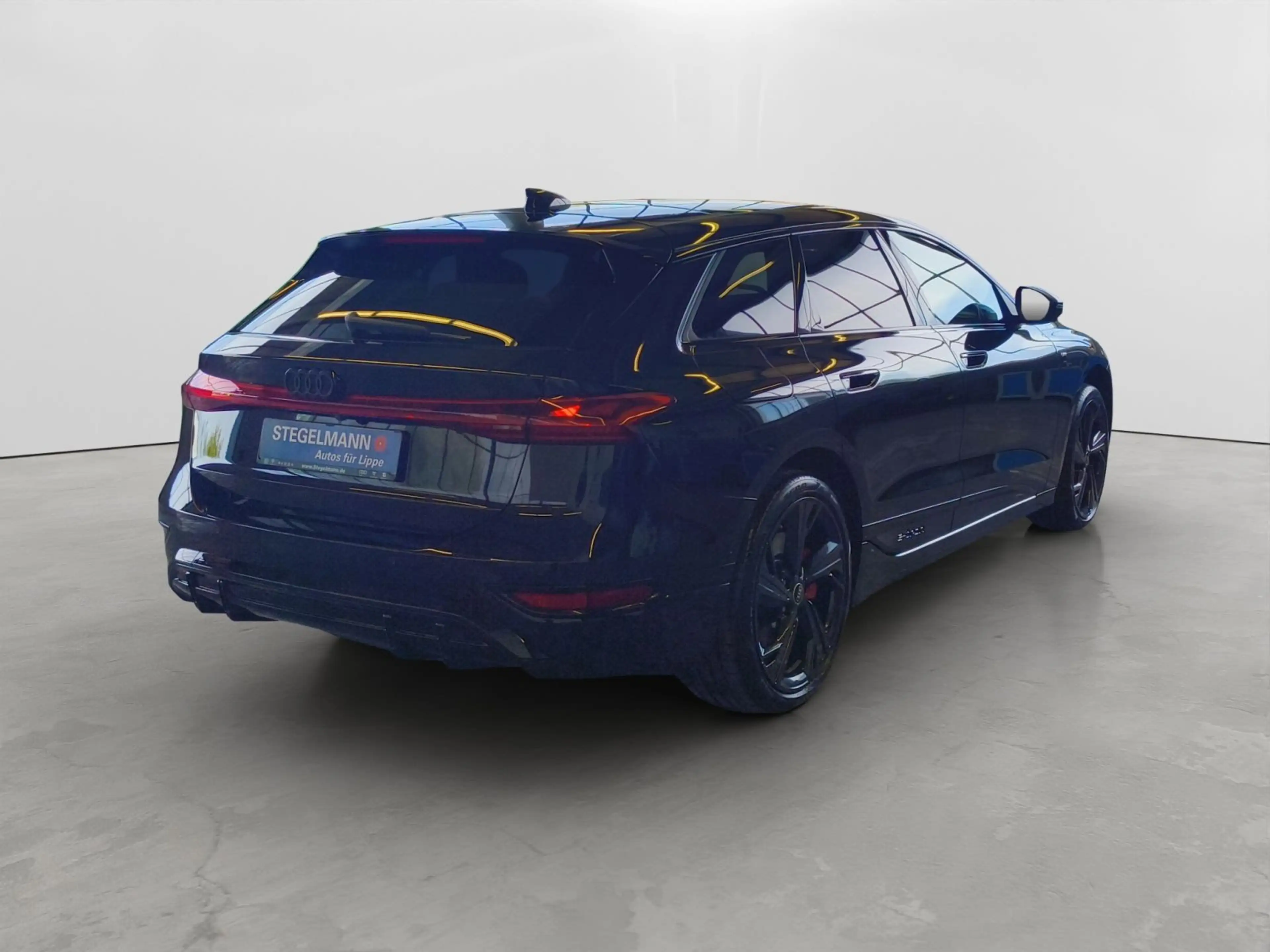 Audi A6 S line business e-tron performance AHK — photo 6