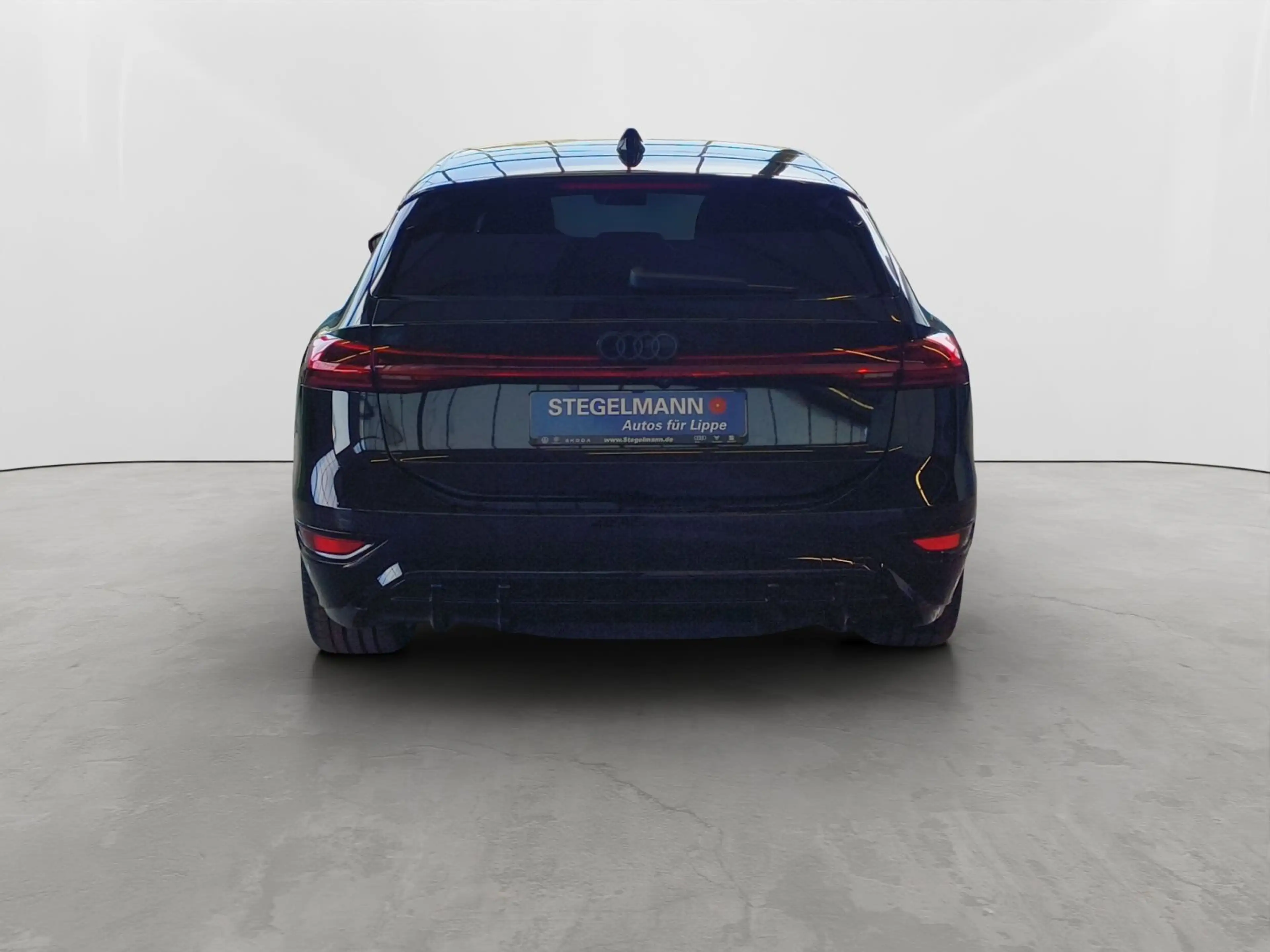 Audi A6 S line business e-tron performance AHK — photo 5