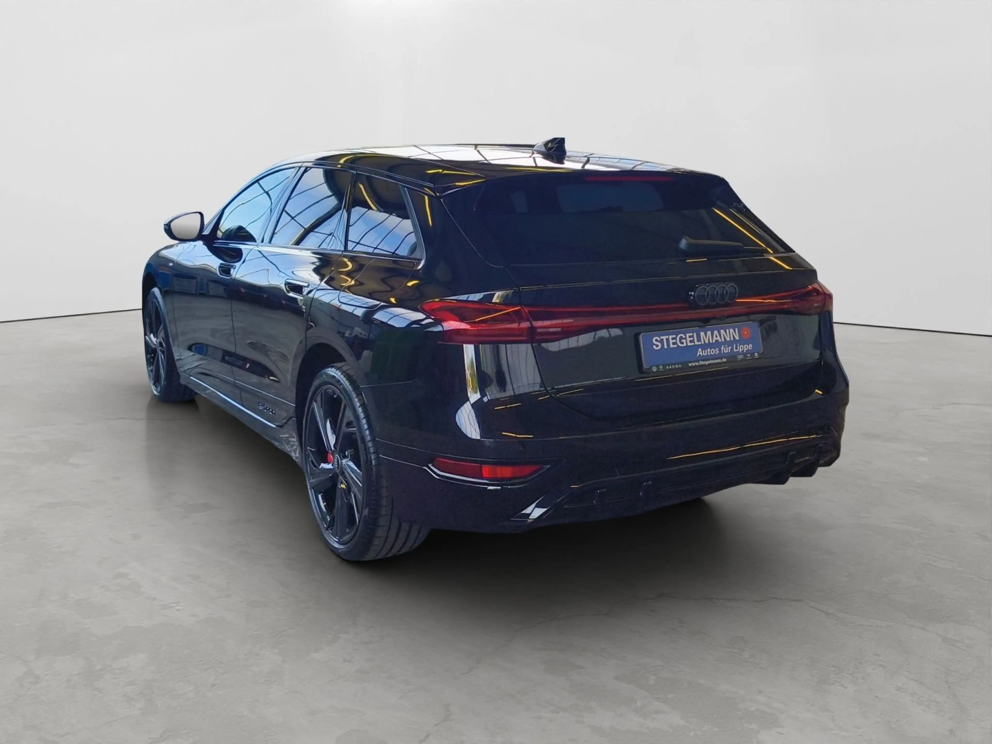 Audi A6 S line business e-tron performance AHK — photo 4