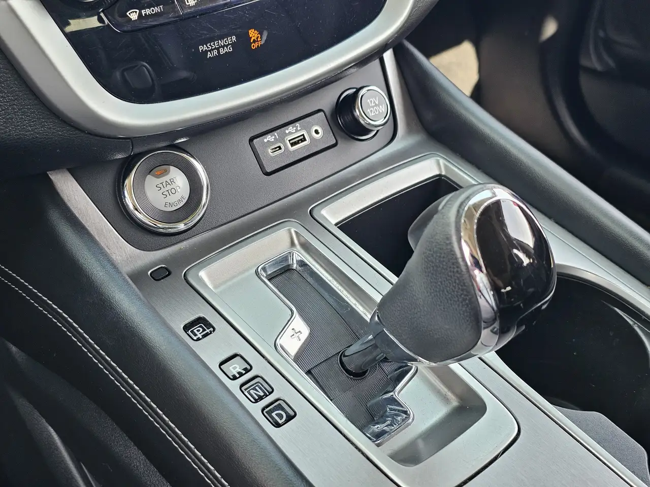 Nissan Murano снимка Nissan Murano